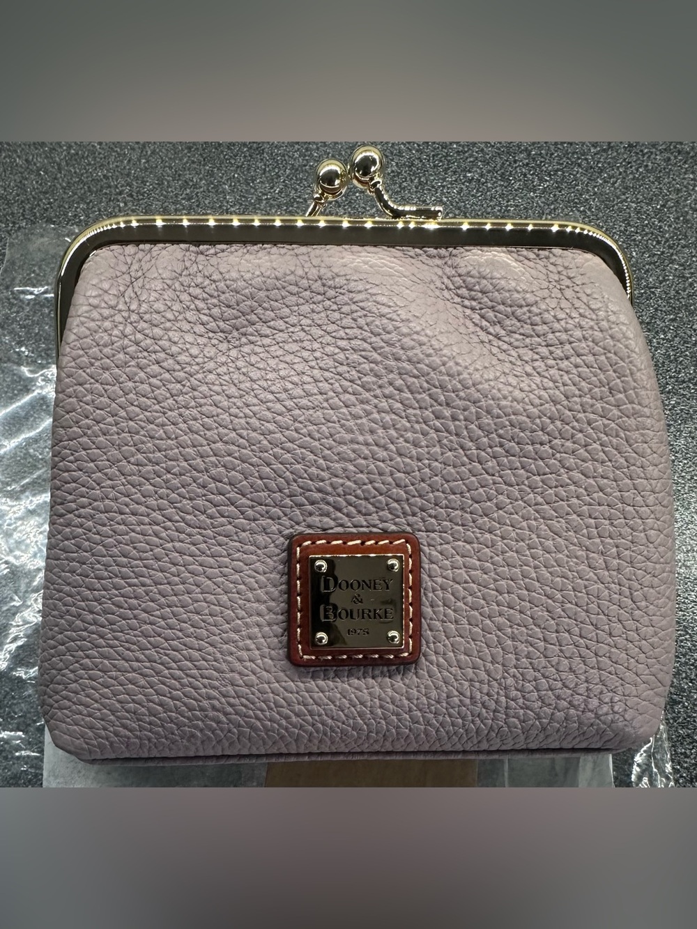 NWT Dooney & Bourke Blush Pink Pebbled Leather Kiss-Lock Coin Purse